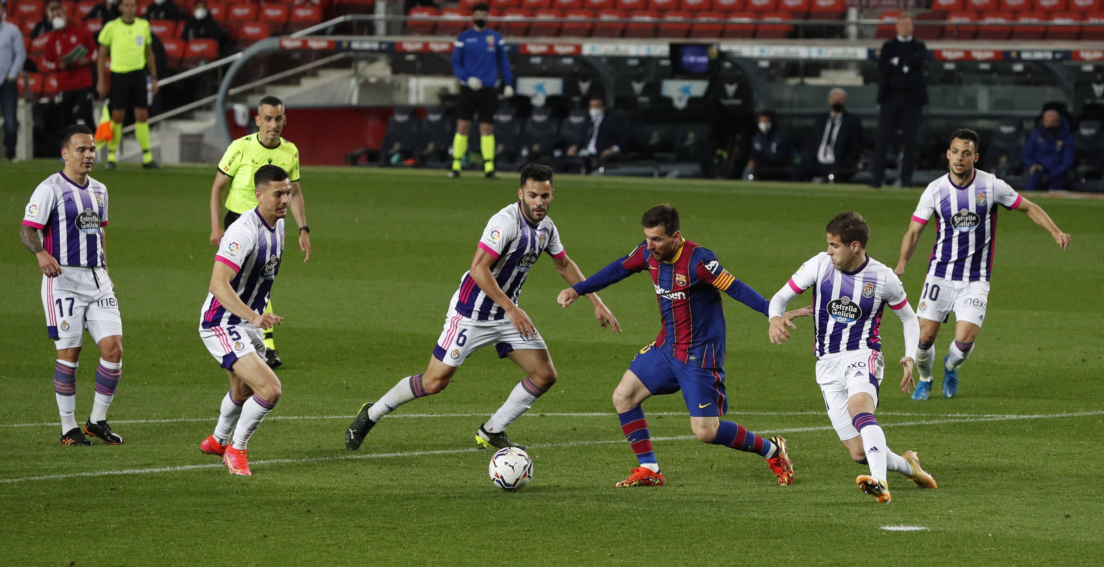 西甲巴塞罗那主场不敌巴拉多利德,遭遇两连败的简单介绍 西甲巴塞罗那主场不敌巴拉多利德,遭遇两连败的简单介绍