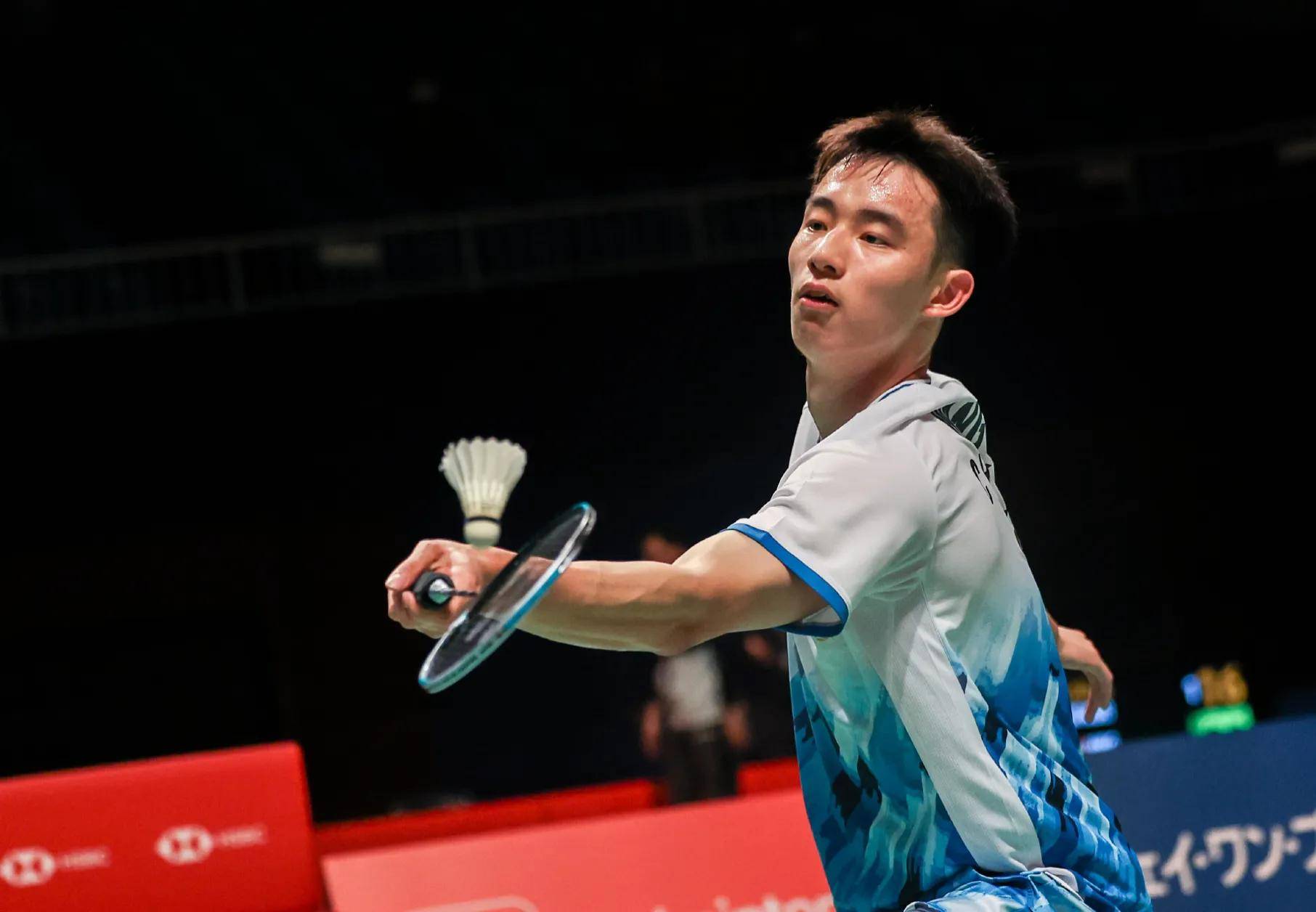 最新战报：羽毛球豪取连胜，冠军在望的简单介绍